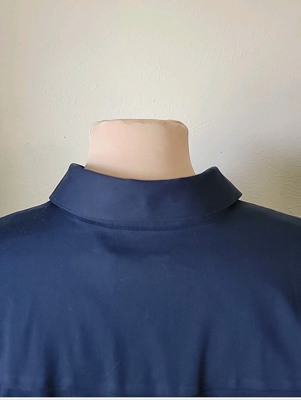 Chicos Blue Classic Navy Blue Short Sleeve BoxyTop - Picture 11 of 14